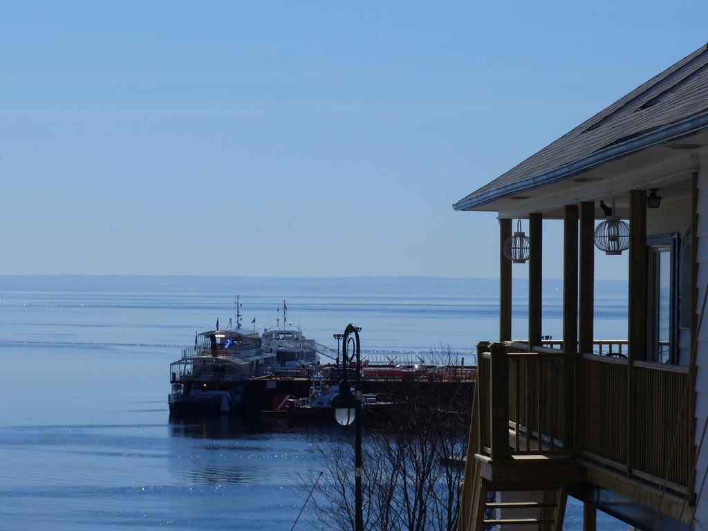 Auberge La Merveilleuse Tadoussac Exterior foto